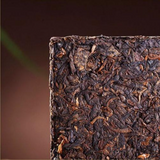 100g Menghai Bulang Mountain Pu'er Cooked Tea Yunnan Old Tree Aged Pu-erh Tea