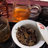 357g Yunnan Old Puerh Tea 2011 Yiwu Aged Pu-erh Raw Tea Cake Chinese Pu'er Tea