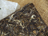 High Mountain Arbor Tree Cha Pu'er Tea Brick Gift Yunnan Pu-erh Green Tea 250g