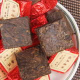 Square Brick Cooked Tea Black Tea Top-Grade Small Golden Brick Pu'er Tea 500g